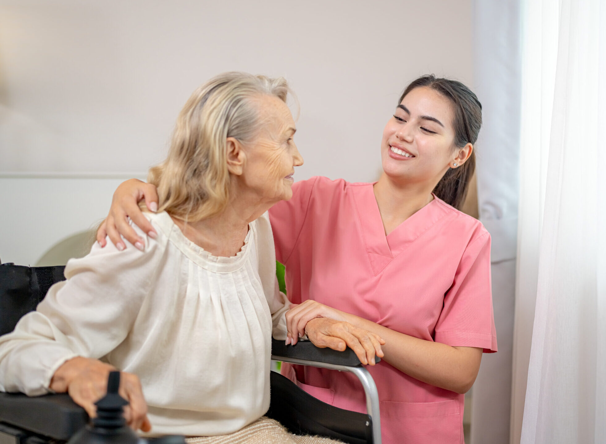 Chapel Hill woman with Lewy Body dementia receives care from caregiver